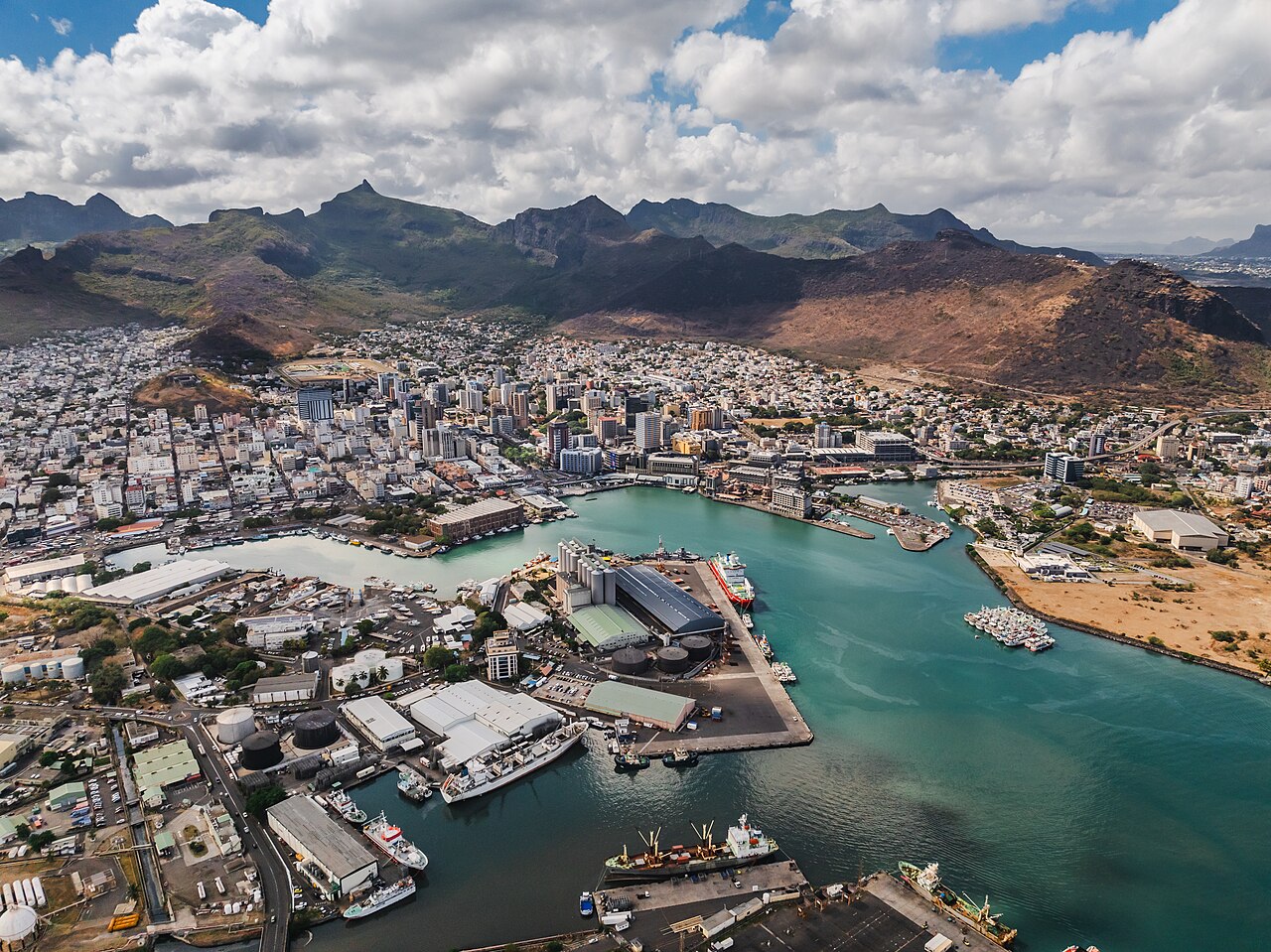 Widok na Port Louis